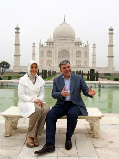 Abdullah Gül, Tac Mahalde