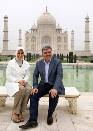 Abdullah Gül, Tac Mahalde