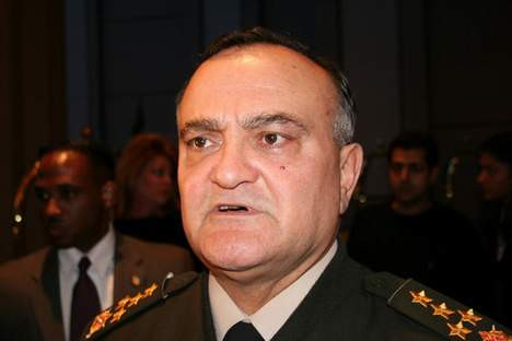 Gözaltına alınan paşalar