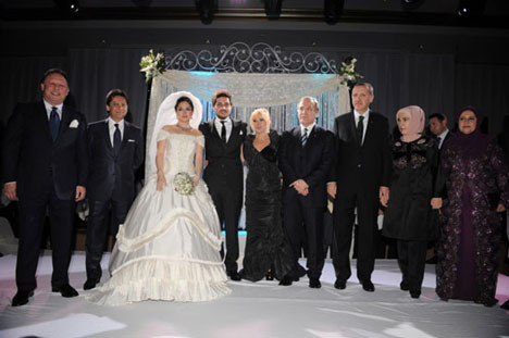 Başbakan Erdoğan nikah şahidi oldu