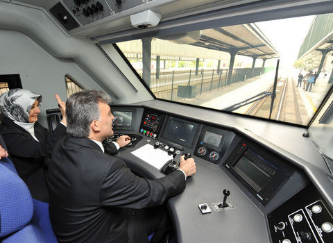 Abdullah Gül makinist oldu