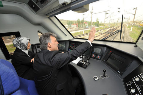 Abdullah Gül makinist oldu