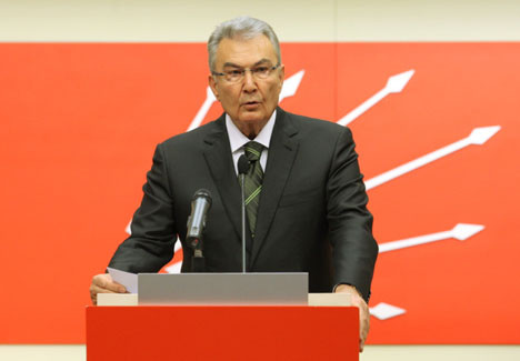 Deniz Baykal böyle uğurlandı
