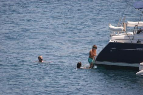 Ailecek tatil yapıyorlar