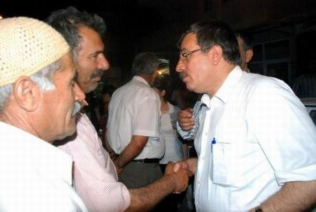 Öldürülen PKKlıya cenaze töreni !