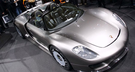 Porsche hibritli otomobil üretiyor