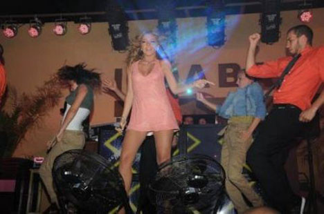 Yine Hadise yarattı