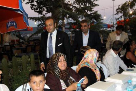 Egemen Bağışa protesto!