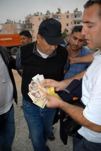 Adanada dolandırıcı operasyonu
