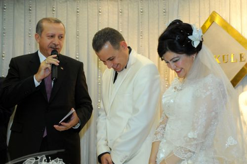 Erdoğan nikah şahitliği yaptı