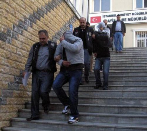 Webcamli fuhuş çetesi