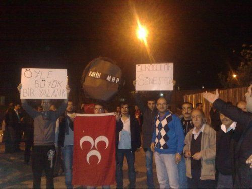 Ülkücüler dizi setini bastı!