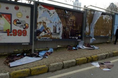 Dizi setini aratmayan protesto