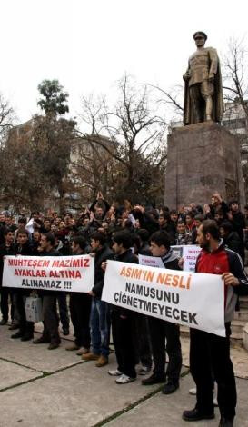 Muhteşem Yüzyıla protesto!