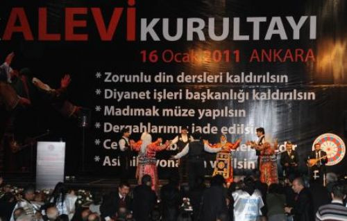 Alevi Kurultayı Ankarada toplandı