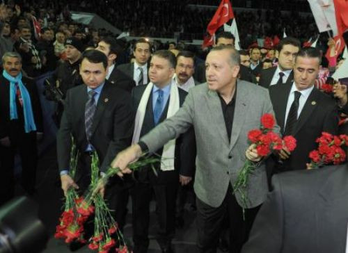 30 bin kişi AKPye katılıyor!