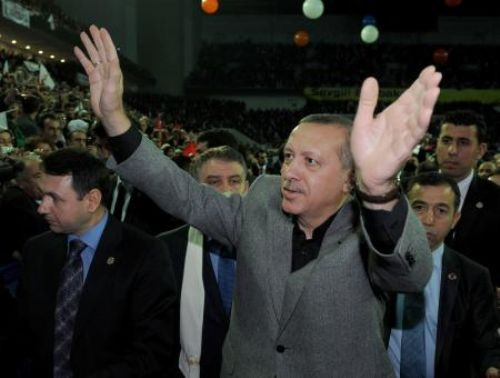 30 bin kişi AKPye katılıyor!