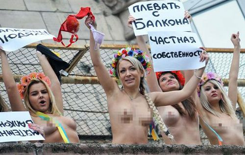 FEMENden balkon isyanı!