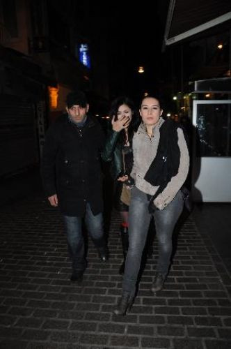 Çakırkeyif değil zil zurna!