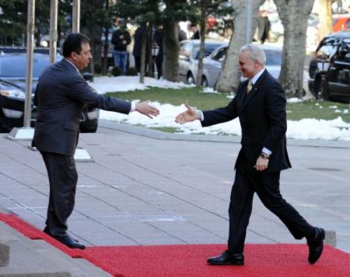 Erdoğan acemi elçiyi ziyaret etti.