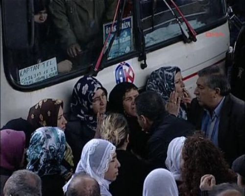 Köprü girişinde BDP eylemi!