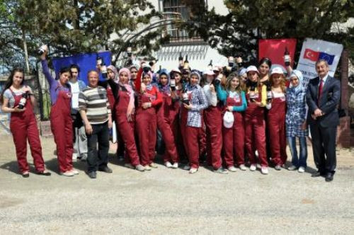 Usta şarapçı olarak üretime başladılar!