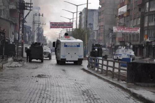Yüksekova karıştı