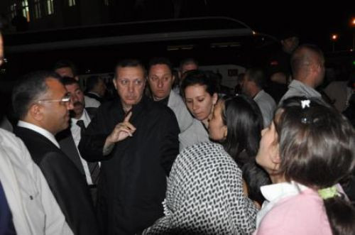 Erdoğanı durdurup iş istedi