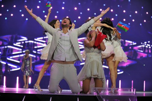Eurovision 2011i Azerbaycan kazandı