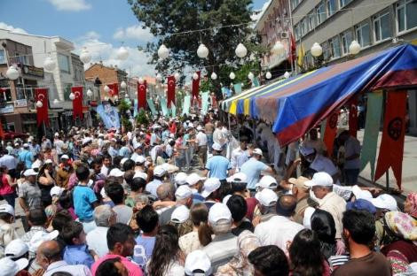 Edirnede ciğer izdihamı