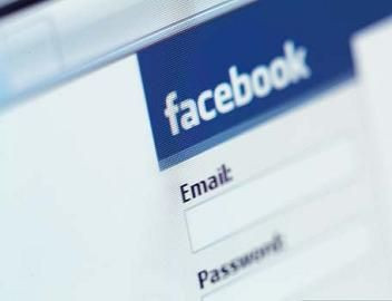 Facebookta düşülen 9 tuzak!