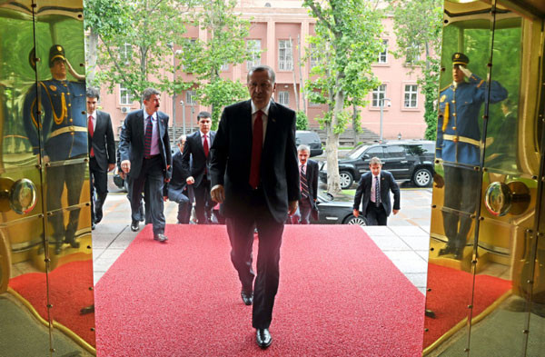 Erdoğanın suratını asan karşılaşma