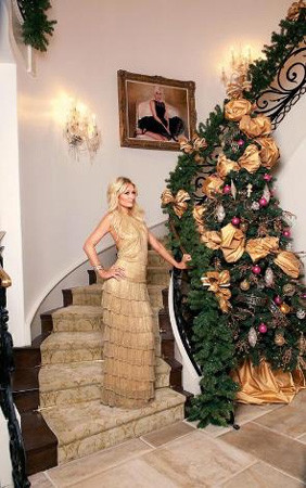 Paris Hilton evinin kapılarını açtı