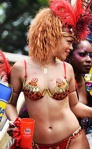 Rihannaya hayran tacizi
