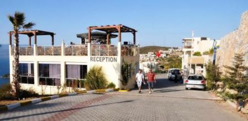 Tatilcilerin otel isyanı