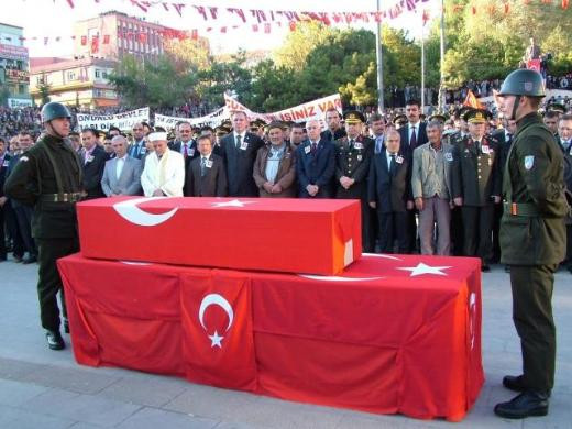 Şehit üsteğmen Murat Bekin cenazesi