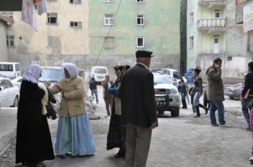 Bu kez de Hakkaride deprem !