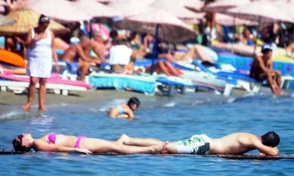 Bodruma turist yağdı