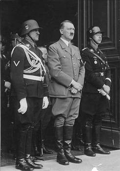 Hitlerin sağ kolu Heinrich Himmler