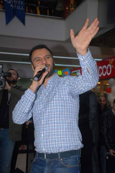 Alişan izdihamı!