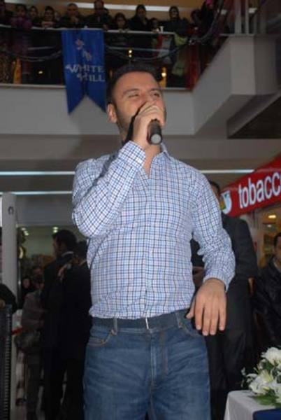 Alişan izdihamı!