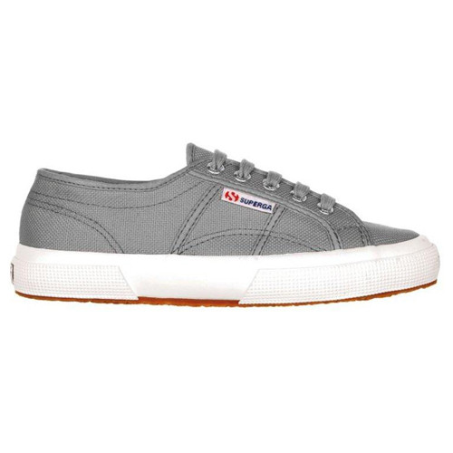 Bu Yazın Festival Renklerini Superga Belirliyor