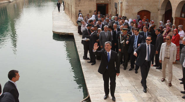 Cumhurbaşkanı Gül, Balıklıgölü ziyaret etti