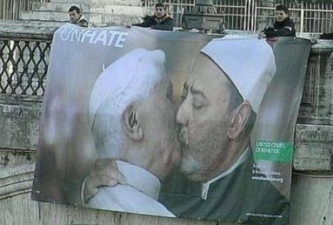Benetton o reklam için özür diledi