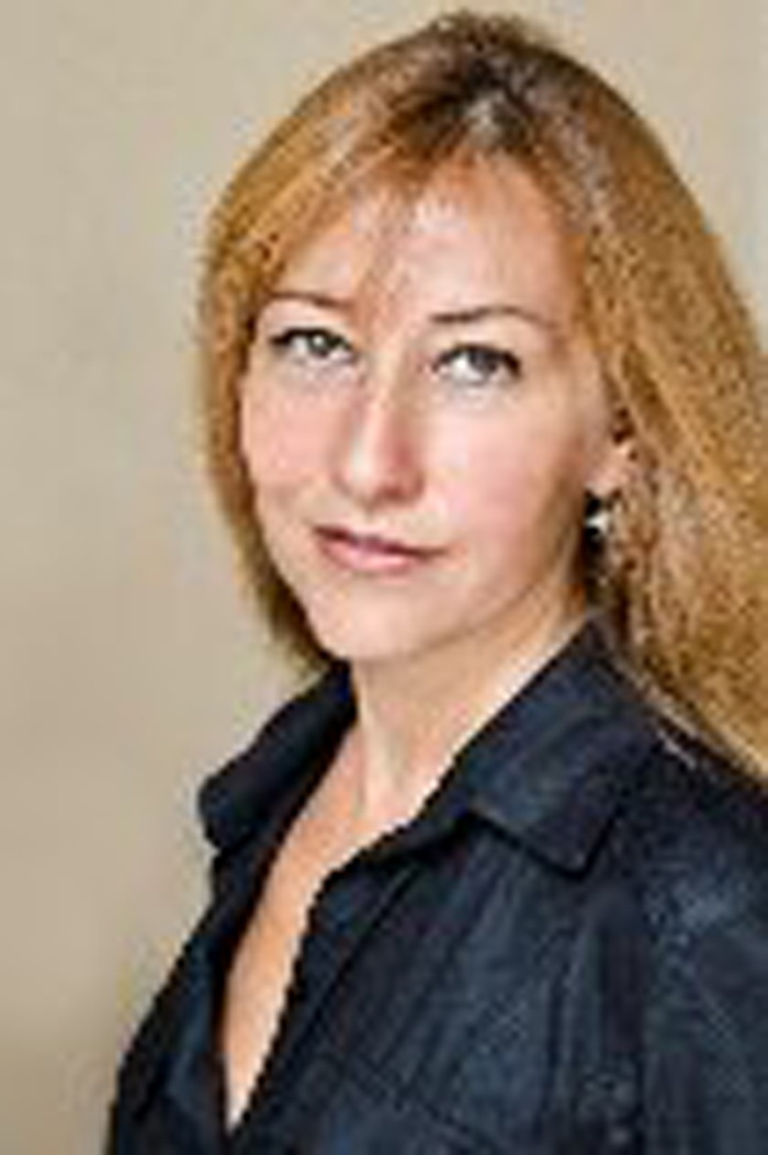 Özlem Uygunun 2012 Bahar-Yaz koleksiyonu