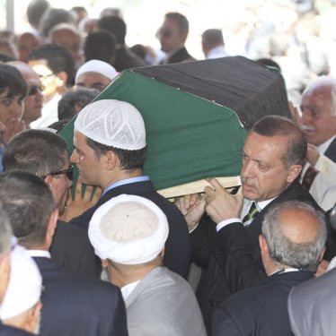 Sabri Ülker son yolculuğuna uğurlandı