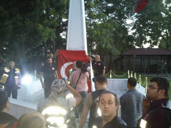 Tekerler şehitlerimiz için döndü