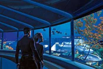 Deniz altına 7 katlı otel