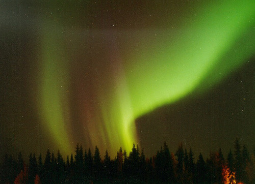 Atmosferde eşsiz güzellikte auroralar görüldü