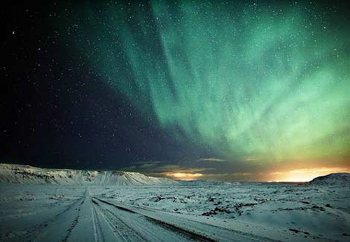 Atmosferde eşsiz güzellikte auroralar görüldü